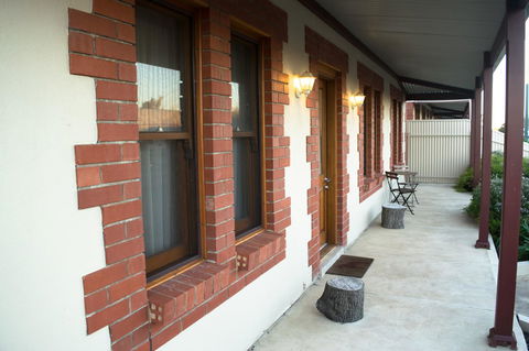 Longreach At Port Elliot - Accommodation Port Macquarie 0