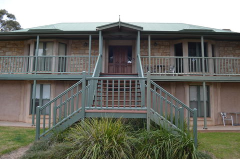 Angaston Saleyards Luxury Accommodation - Accommodation Port Macquarie 35