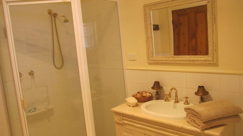 Gainsborough Cottage - Accommodation Port Macquarie 8