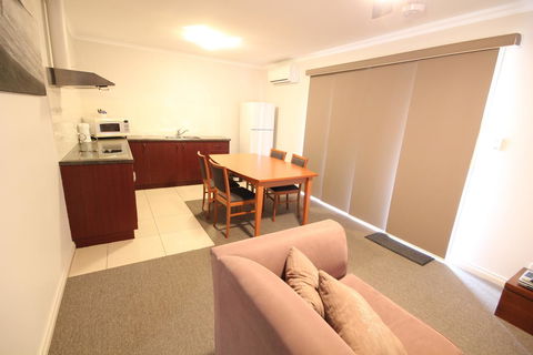 Port Vincent Motel & Apartments - Accommodation Port Macquarie 4