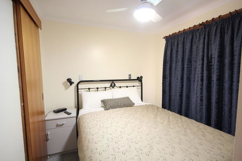 Port Vincent Motel & Apartments - Accommodation Port Macquarie 18