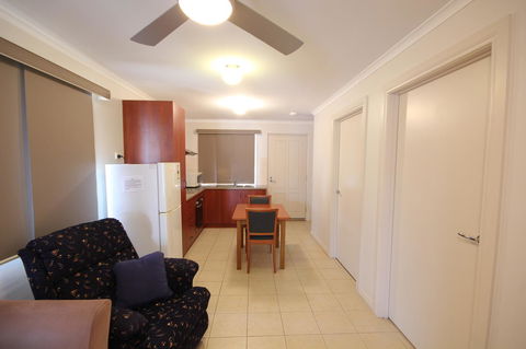 Port Vincent Motel & Apartments - Accommodation Port Macquarie 8