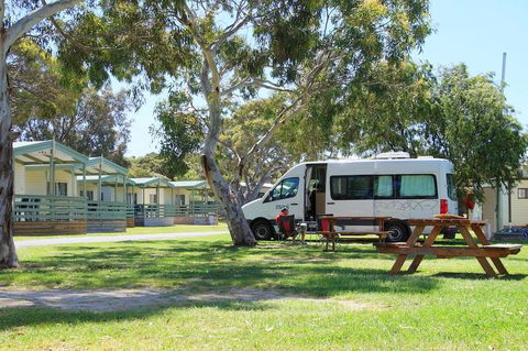Beachside Holiday Park - Accommodation Port Macquarie 2
