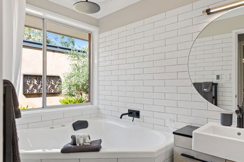 Adelaide Hills Retreats - Accommodation Port Macquarie 17