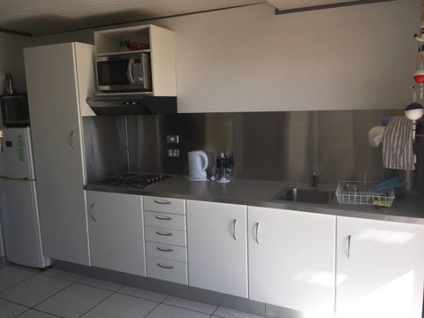 SHAKIN' SHACK - Accommodation Port Macquarie 7