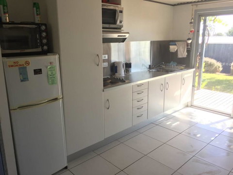 SHAKIN' SHACK - Accommodation Port Macquarie 6