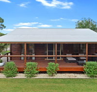 The Log Cabin - 47 Jetty Road - Accommodation Port Macquarie