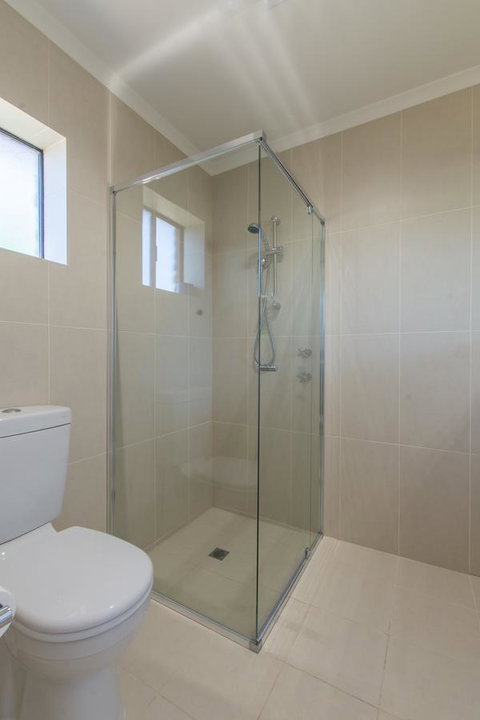 Mick O\'Sheas - Accommodation Port Macquarie 23