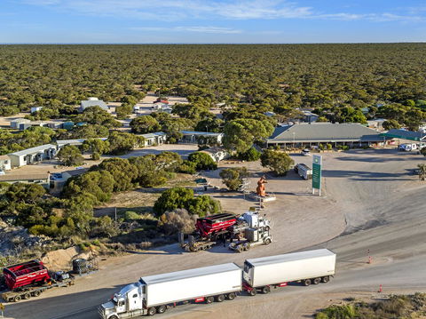 Border Village Roadhouse - Accommodation Port Macquarie 0