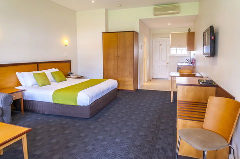 Serafino McLaren Vale - Accommodation Port Macquarie 1