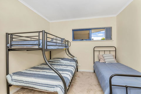 Sail Away - Accommodation Port Macquarie 10