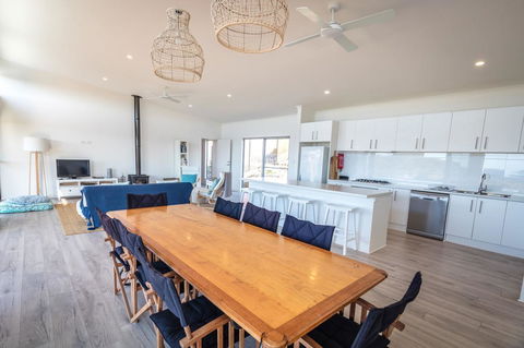 Middle River Beach House, Western House - Accommodation Port Macquarie 7