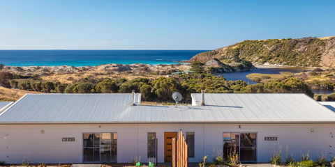 Middle River Beach House, Western House - Accommodation Port Macquarie 14