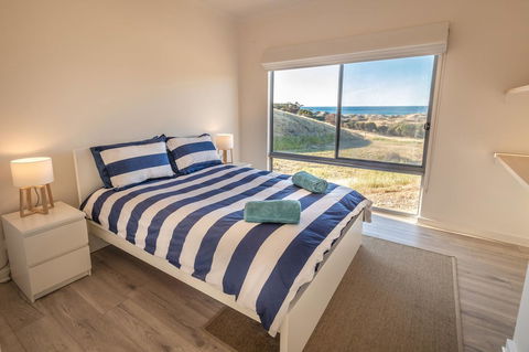 Middle River Beach House, Western House - Accommodation Port Macquarie 9