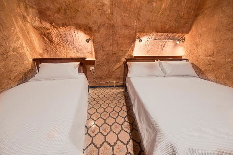 The Underground Motel - Accommodation Port Macquarie 6