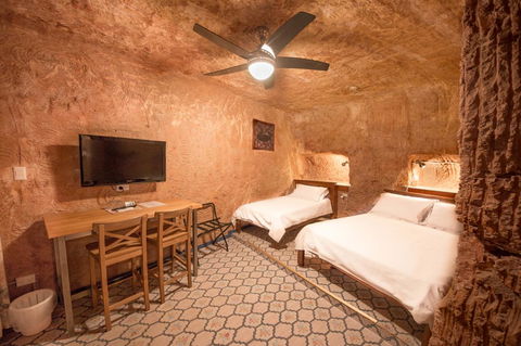 The Underground Motel - Accommodation Port Macquarie 8