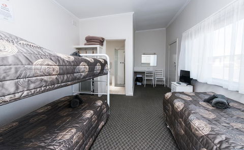 Blue Lake Motel - Accommodation Port Macquarie 9