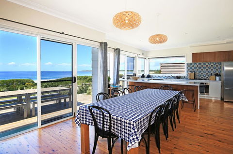Culburra Beachhouse - Accommodation Port Macquarie 6