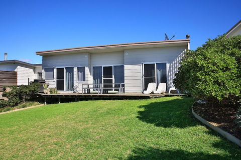 Culburra Beachhouse - Accommodation Port Macquarie 9