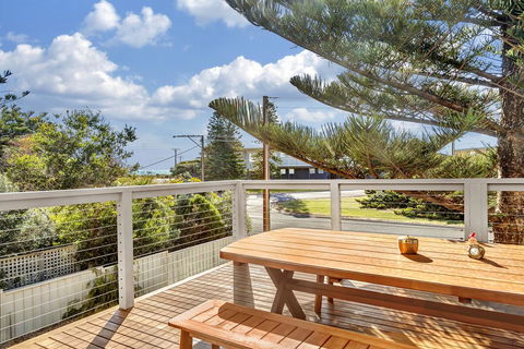 Sea View At Silver Sands - C21 SouthCoast Holidays - Accommodation Port Macquarie 1