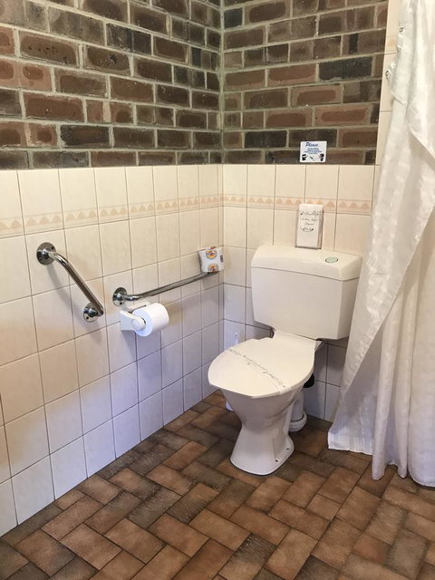 Lake Albert Motel - Accommodation Port Macquarie 1