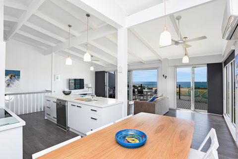 Sorrento - Aldinga Beach - Accommodation Port Macquarie 2