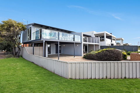 Sorrento - Aldinga Beach - Accommodation Port Macquarie 5