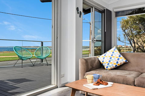 Sorrento - Aldinga Beach - Accommodation Port Macquarie 0