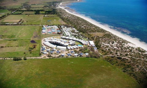 South Shores Yellowfin Villa 96 - South Shores Normanville - Accommodation Port Macquarie 8