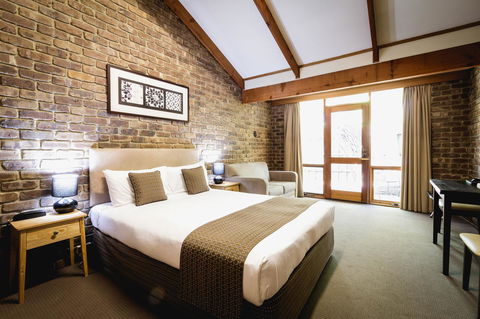 The Lodge By Manna - Accommodation Port Macquarie 4