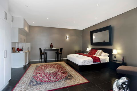 Esplanade Escape - Accommodation Port Macquarie 33