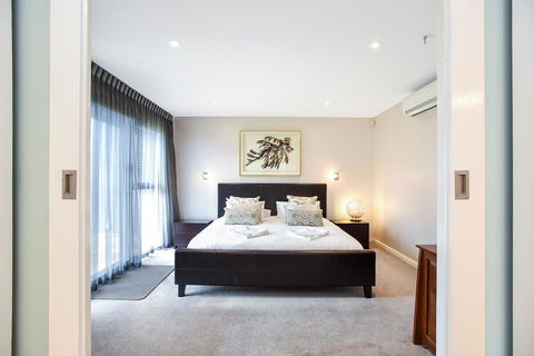 Esplanade Escape - Accommodation Port Macquarie 35