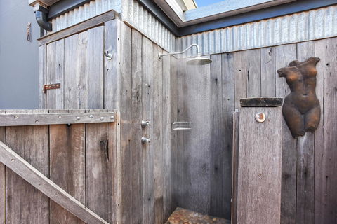 Esplanade Escape - Accommodation Port Macquarie 8