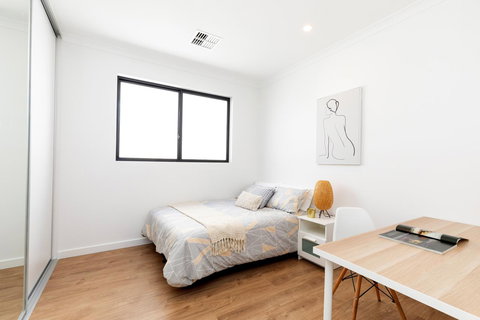 Brand New Affordable Luxury 3 Bedroom 3 Bathrooms House Close To Adelaide City, Chinatown, Beach, Adelaide Airport - Accommodation Port Macquarie 8