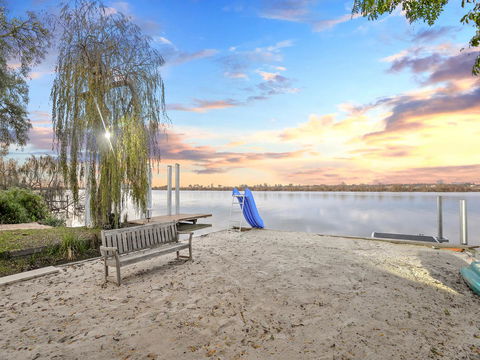 Muse On The Murray - Accommodation Port Macquarie 5