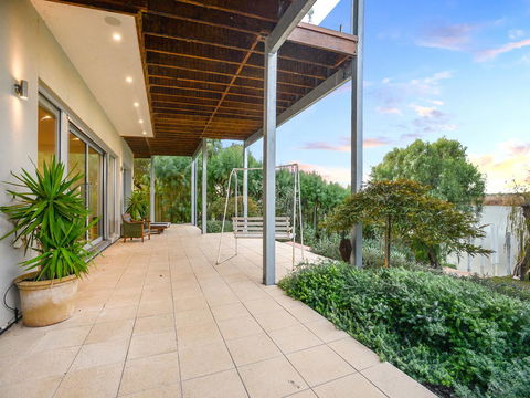 Muse On The Murray - Accommodation Port Macquarie 31