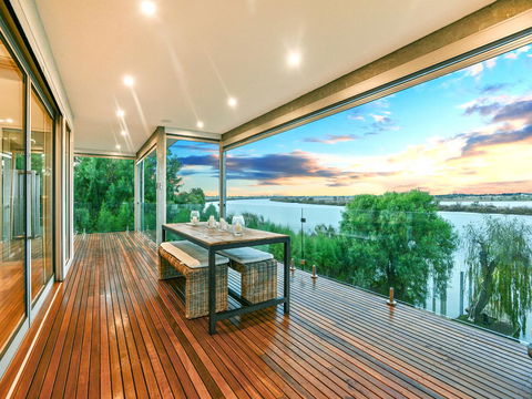 Muse On The Murray - Accommodation Port Macquarie 15