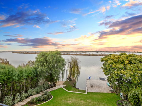 Muse On The Murray - Accommodation Port Macquarie 14