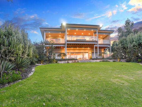 Muse On The Murray - Accommodation Port Macquarie 6