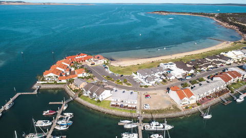 Mariners Cay Apartment - Accommodation Port Macquarie 0