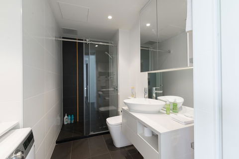 Ther-Rich Elegant 1BR Apartment In Walkerville - Accommodation Port Macquarie 23