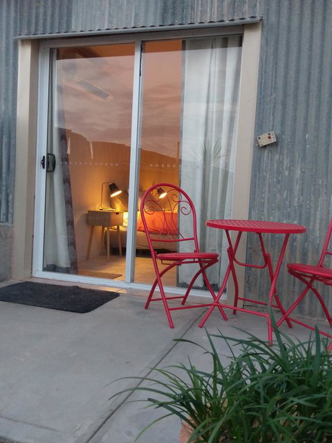 Desert Gum Retreat Gough St - Accommodation Port Macquarie 0