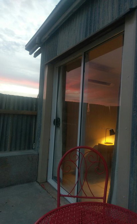 Desert Gum Retreat Gough St - Accommodation Port Macquarie 21