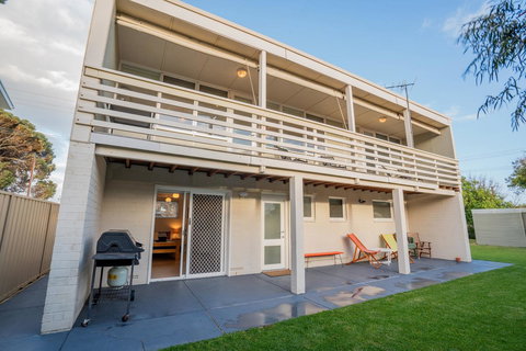 Aldinga Beach Break - C21 SouthCoast Holidays - Accommodation Port Macquarie 13