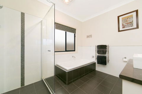 Gizmos Retreat - Accommodation Port Macquarie 7