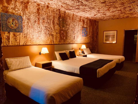 Desert Cave Hotel - Accommodation Port Macquarie 29