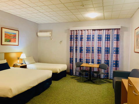 Desert Cave Hotel - Accommodation Port Macquarie 26