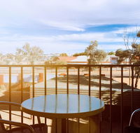 Desert Cave Hotel - Accommodation Port Macquarie
