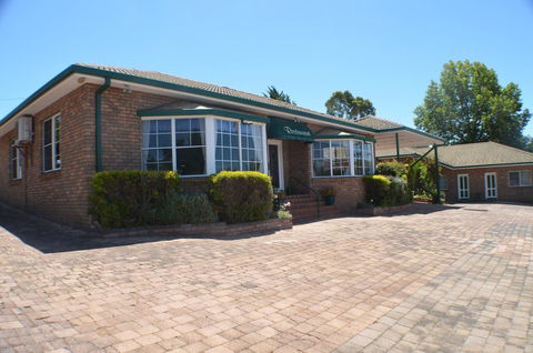 Deer Park Motor Inn Armidale - Accommodation Port Macquarie 32