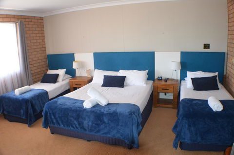 Deer Park Motor Inn Armidale - Accommodation Port Macquarie 10
